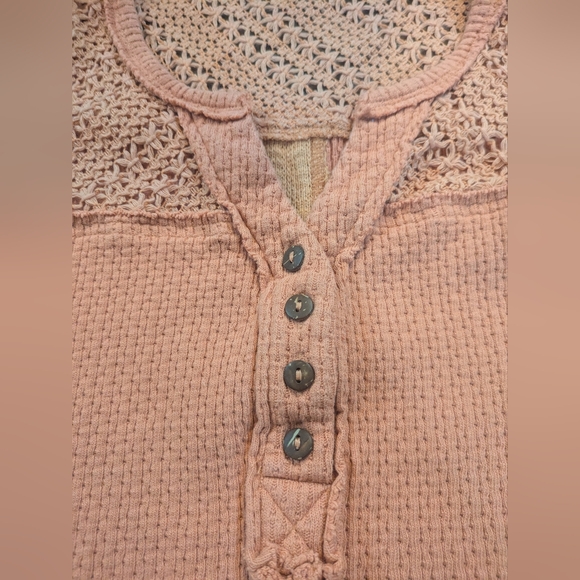 Miss Me Crochet Henley Tank Top Coral Sleeveless Button Up Sz Sm - Picture 4 of 9